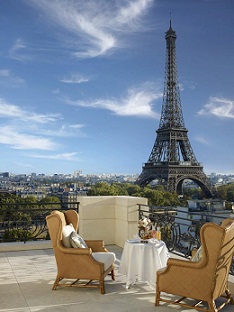 chaillot suite breakfast A.jpg